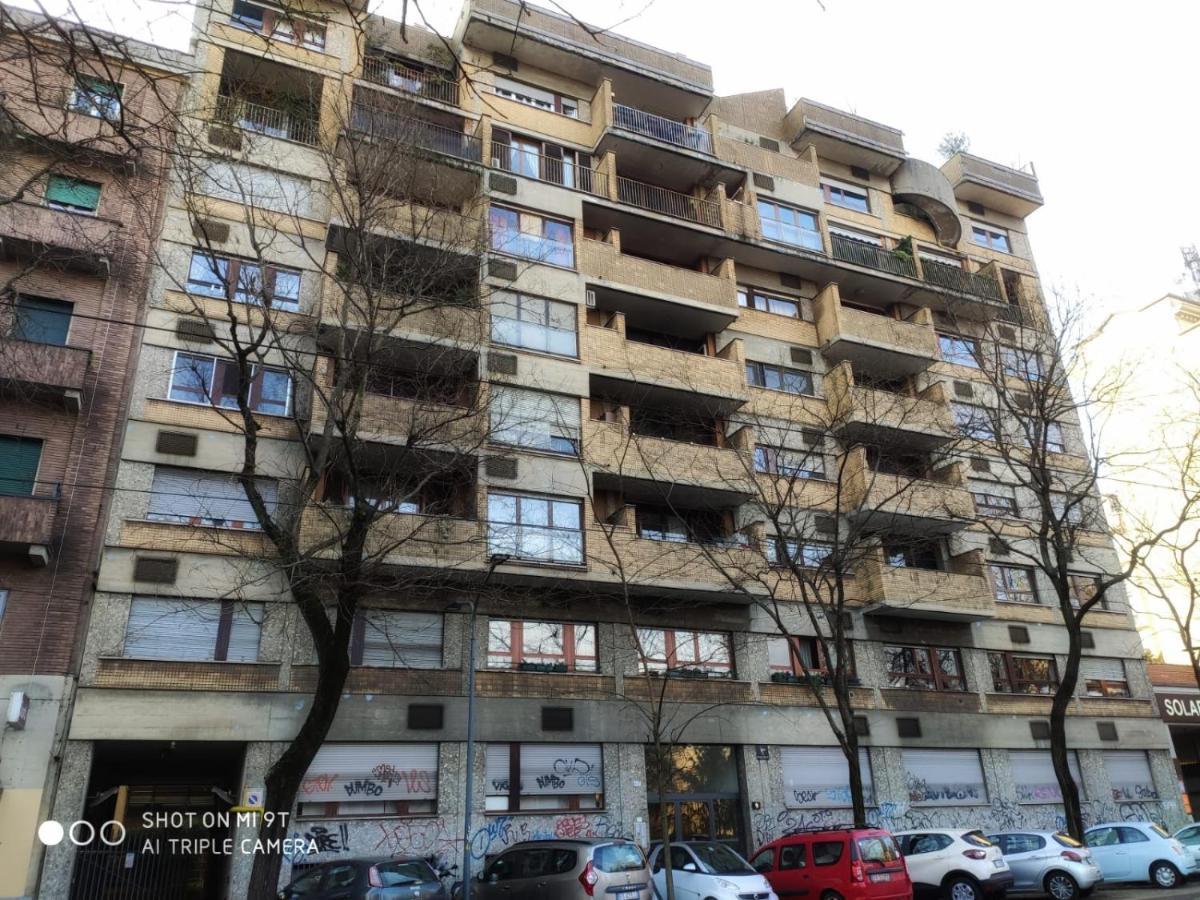 E-Milan Rooms Zona Tortona Экстерьер фото